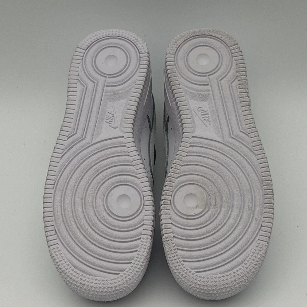 Nike Air Force 1 Low Triple White FV5951-111 Size 4Y No Box